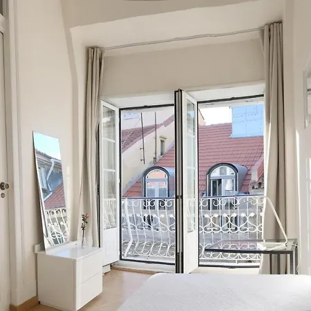 Guest house Atalaia- Ideal For Single Lisbon